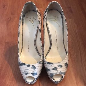 Giuseppe Zannotti Sharon in Cipria